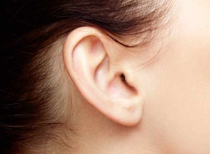 Repairing Stretched Earlobes with Plastic Surgery | New York, NY